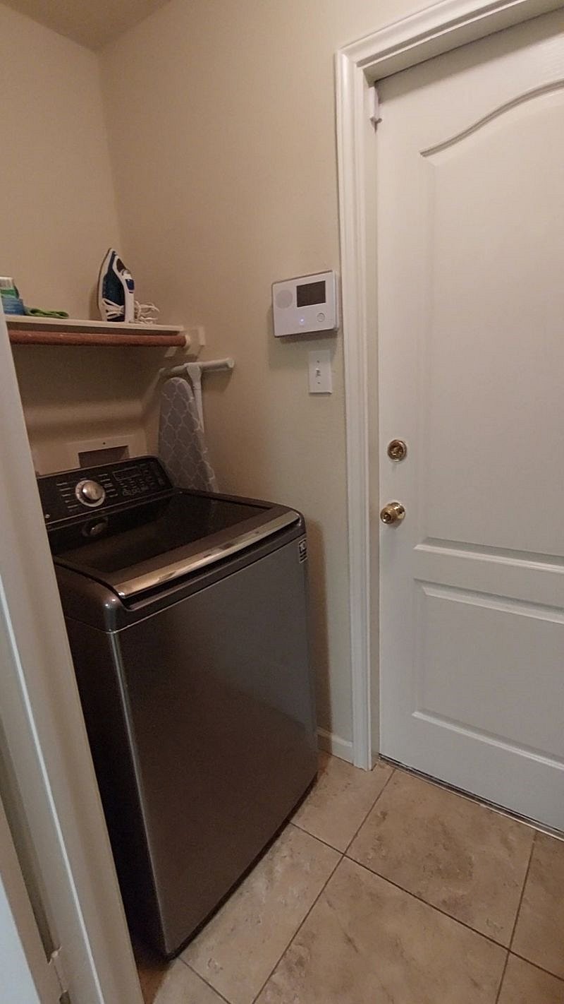 Furnished Finder property 380539_1 photo 14