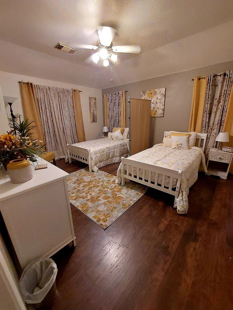 Furnished Finder property 380539_1 photo 16