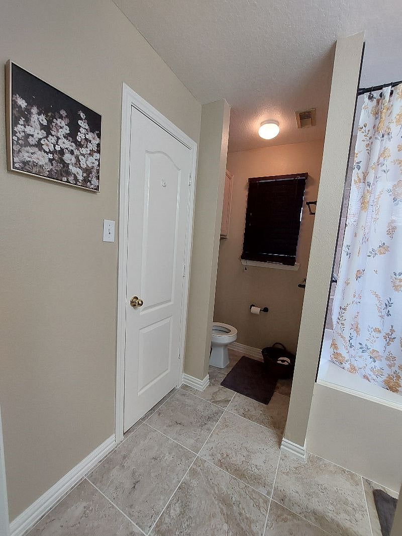 Furnished Finder property 380539_1 photo 21