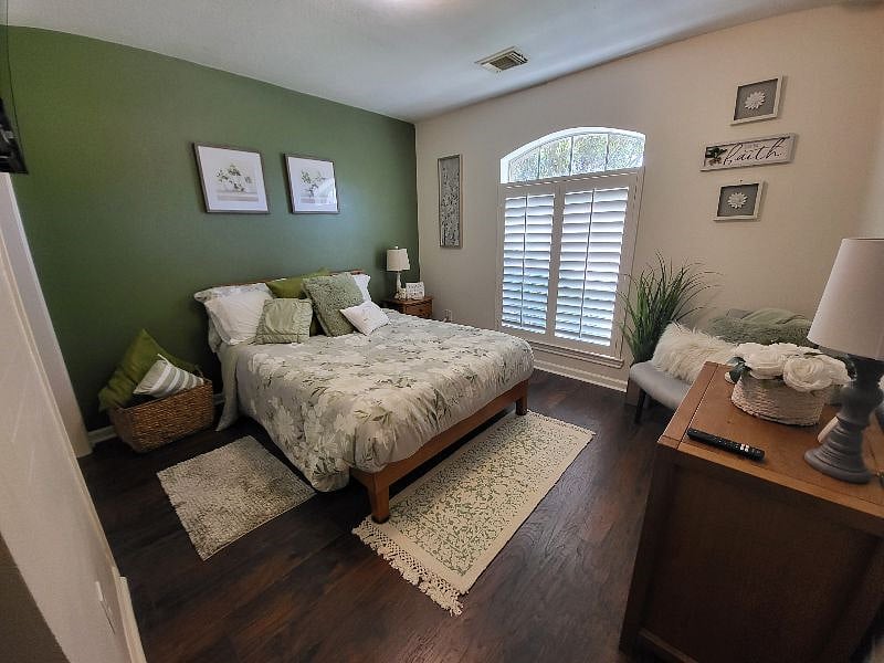 Furnished Finder property 380539_1 photo 22