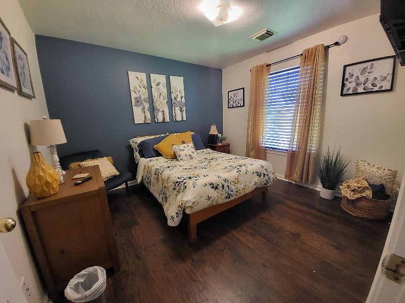 Furnished Finder property 380539_1 photo 23