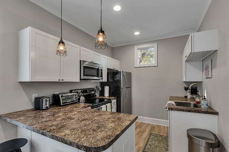 Furnished Finder property 380548_1 photo 3