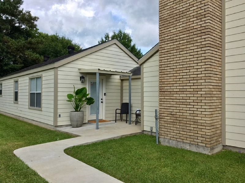 Furnished Finder property 380558_1 photo 1