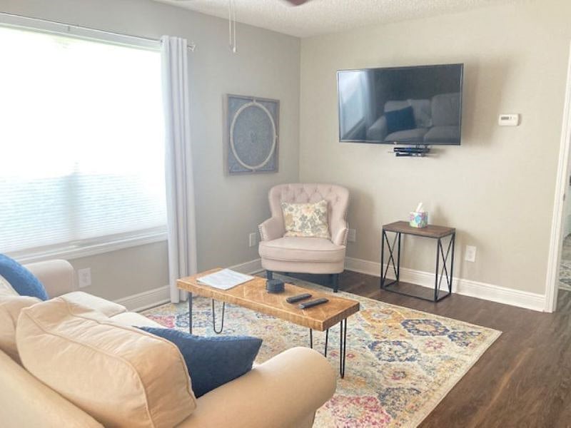 Furnished Finder property 380558_1 photo 4