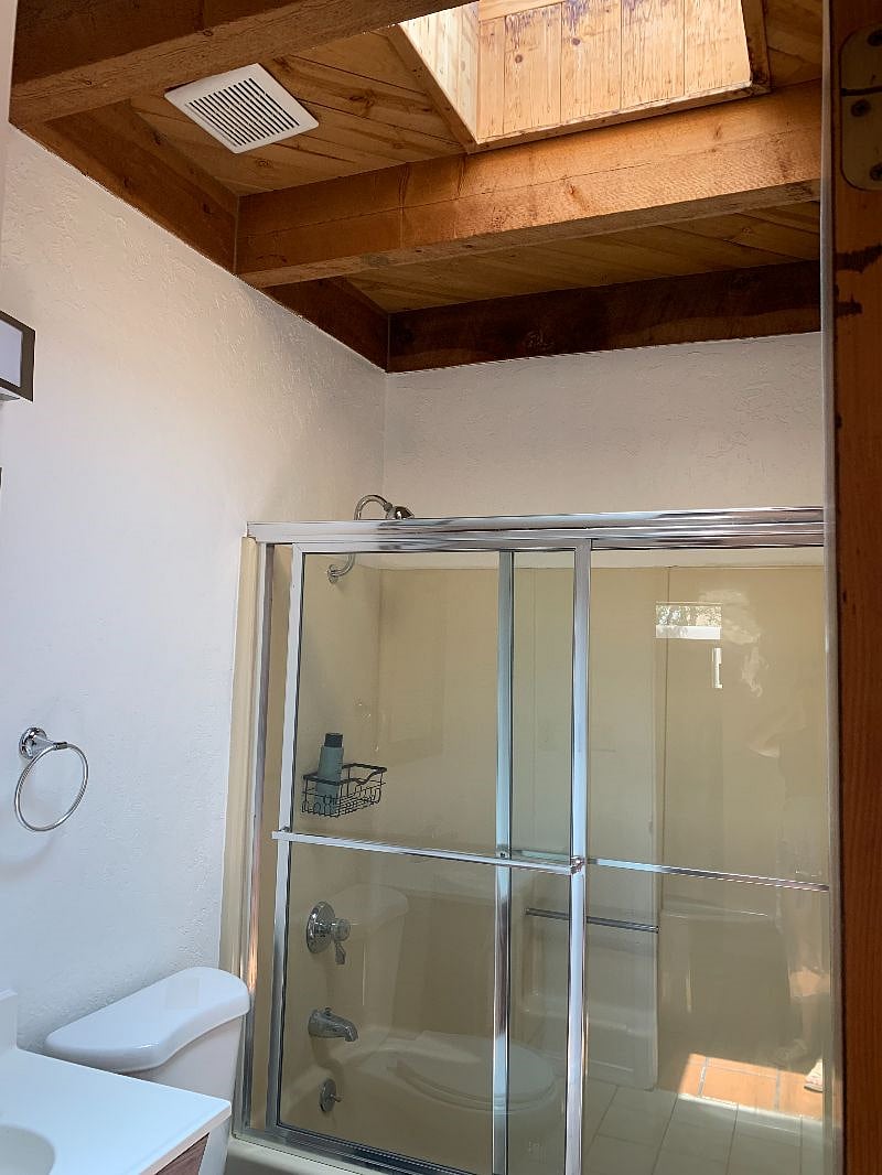 Furnished Finder property 380582_1 photo 16