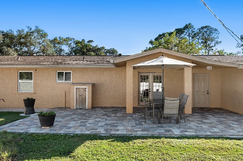 Furnished Finder property 380597_1 photo 25