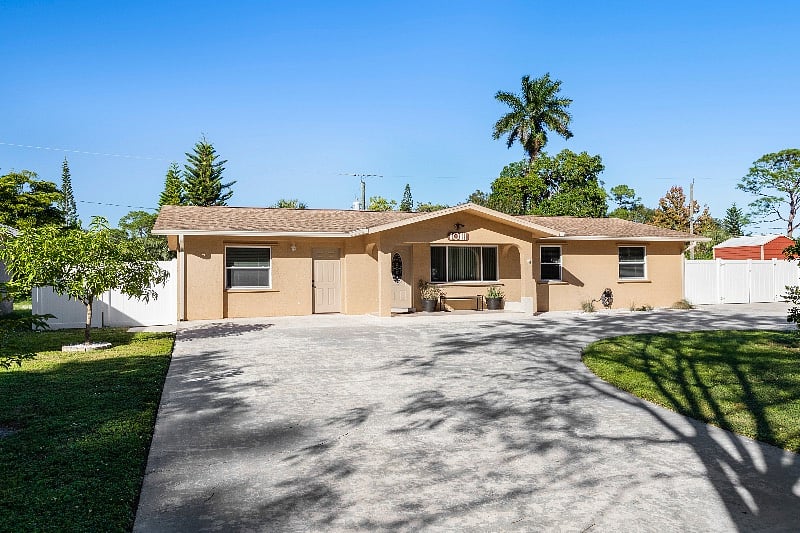 Furnished Finder property 380597_1 photo 29