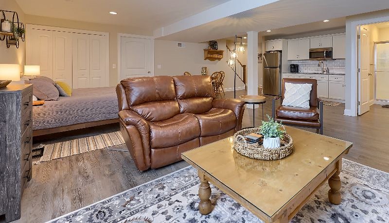 Furnished Finder property 380611_1 photo 1
