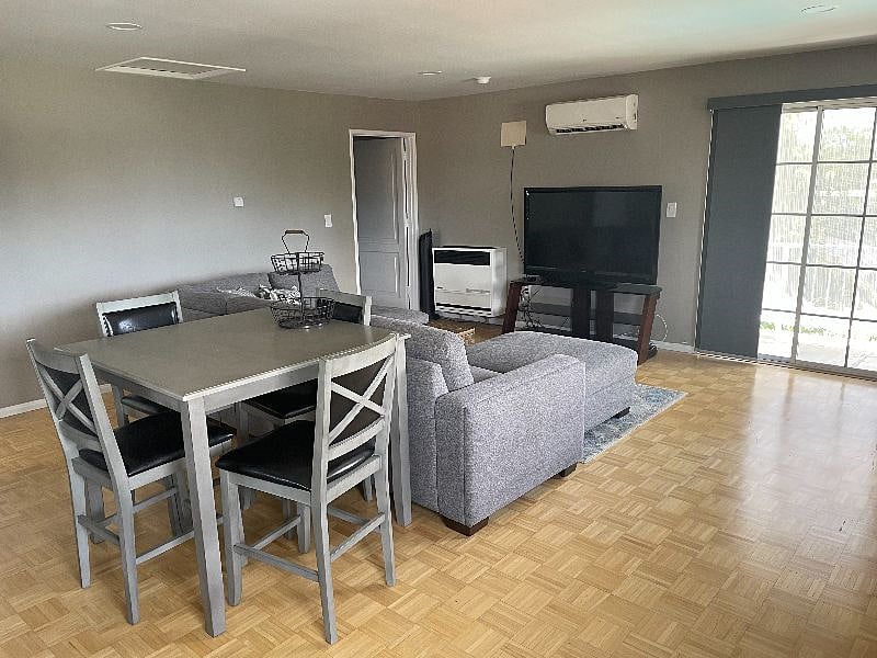 Furnished Finder property 380650_1 photo 7