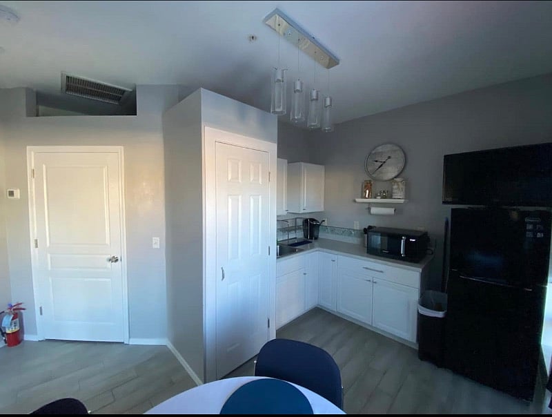 Furnished Finder property 380674_1 photo 7