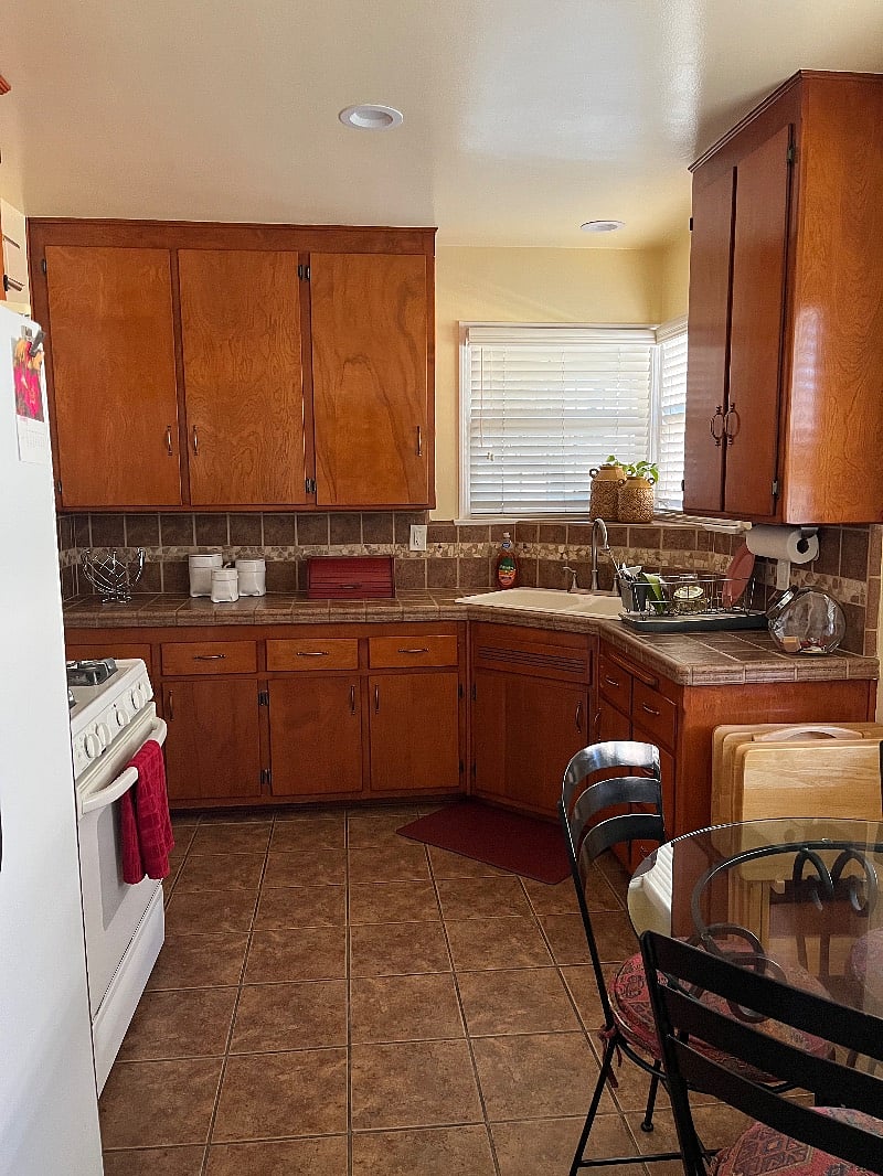 Furnished Finder property 380690_1 photo 4