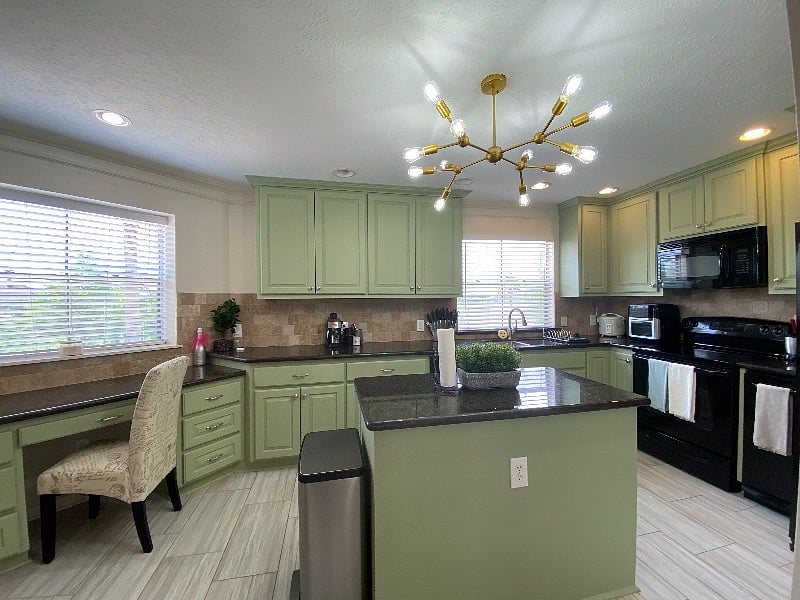 Furnished Finder property 380738_1 photo 3