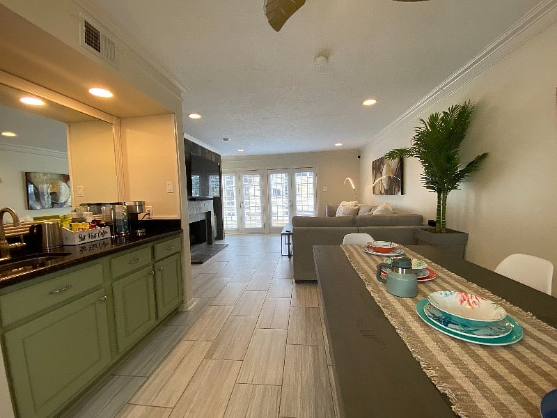 Furnished Finder property 380738_1 photo 6