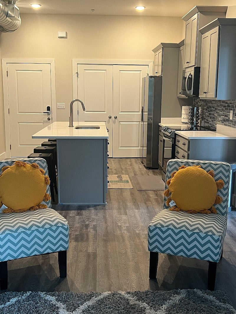 Furnished Finder property 380774_1 photo 6