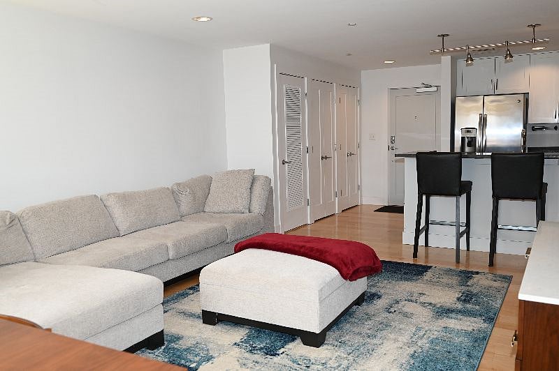 Furnished Finder property 380784_1 photo 10