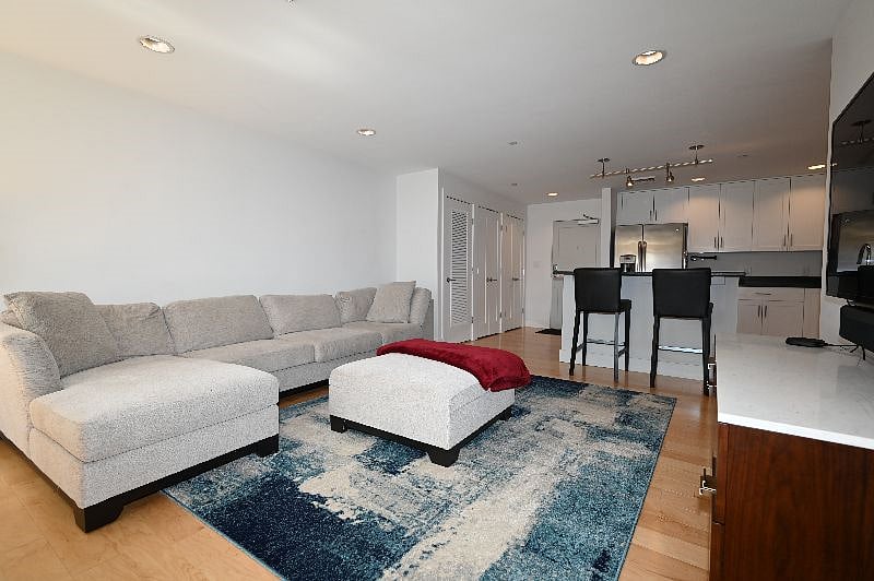 Furnished Finder property 380784_1 photo 20