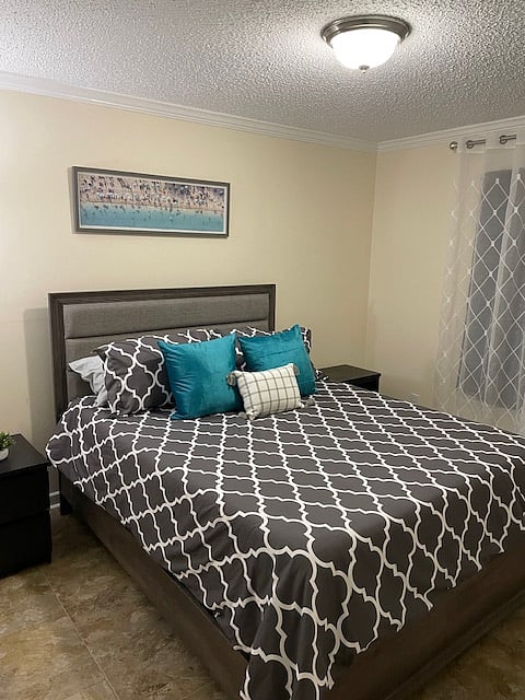 Furnished Finder property 380788_1 photo 8