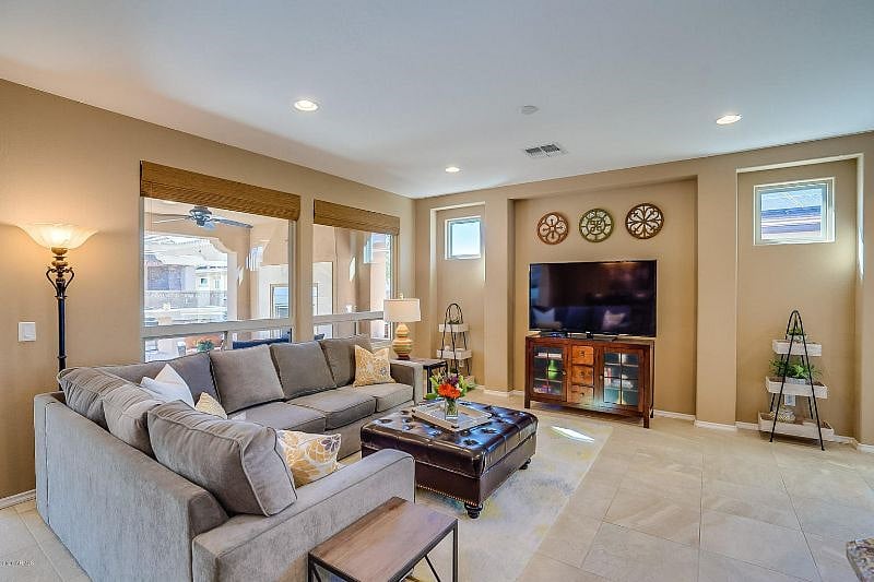 Furnished Finder property 380792_1 photo 9