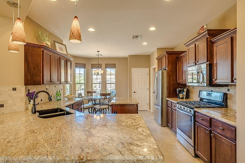Furnished Finder property 380792_1 photo 12