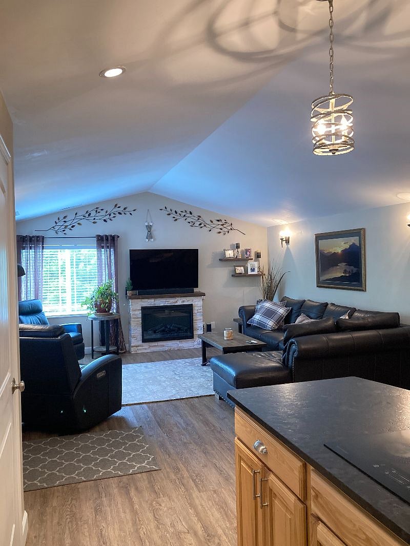 Furnished Finder property 380823_1 photo 5