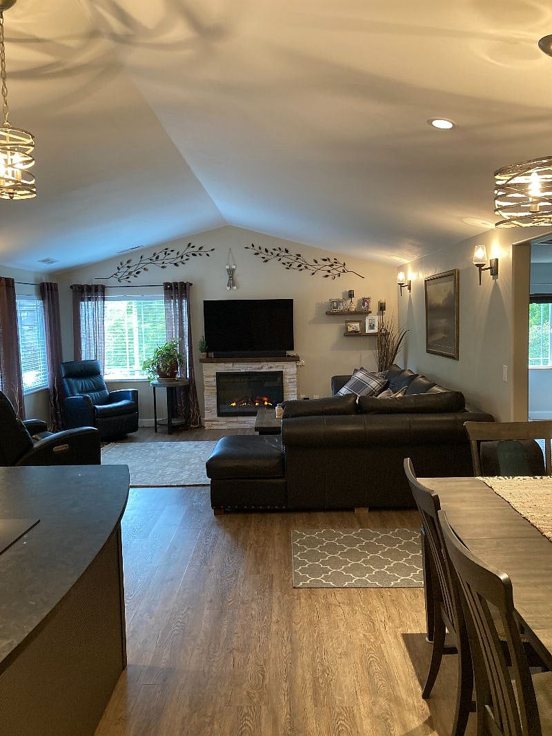 Furnished Finder property 380823_1 photo 9