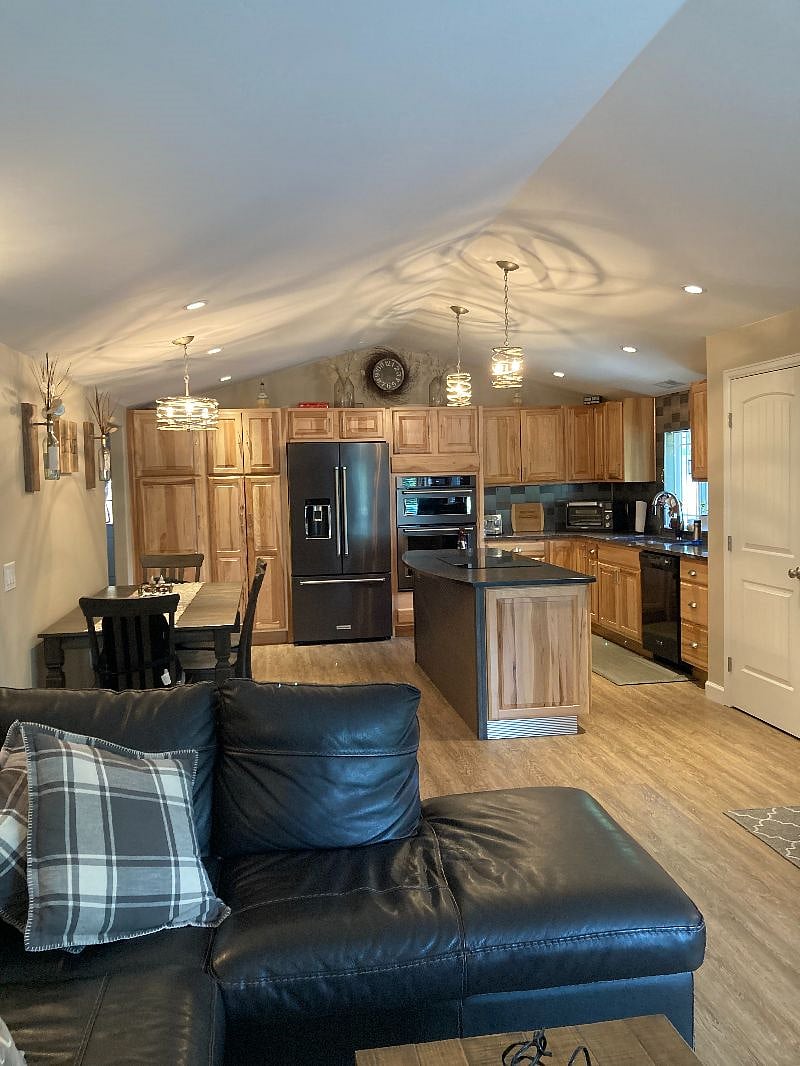 Furnished Finder property 380823_1 photo 10