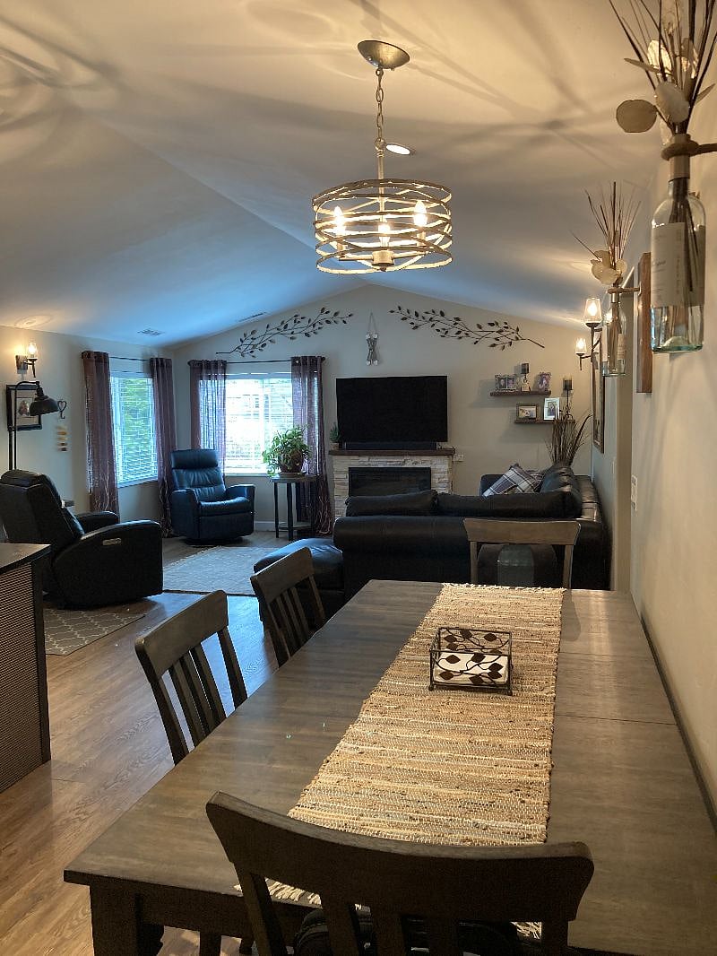 Furnished Finder property 380823_1 photo 33