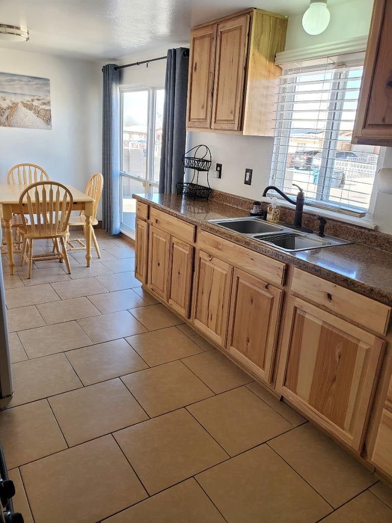 Furnished Finder property 380871_1 photo 4