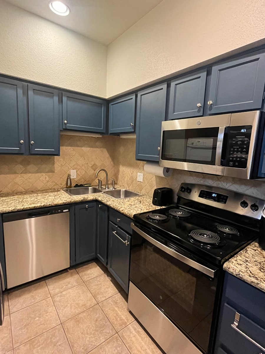 Furnished Finder property 380894_1 photo 7
