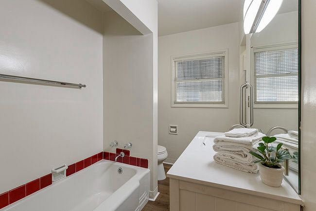 Furnished Finder property 380913_1 photo 8