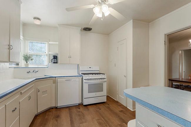 Furnished Finder property 380913_1 photo 17