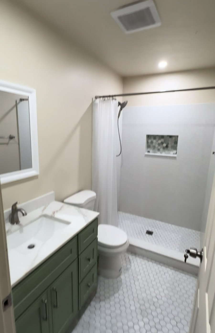 Furnished Finder property 380913_1 photo 26