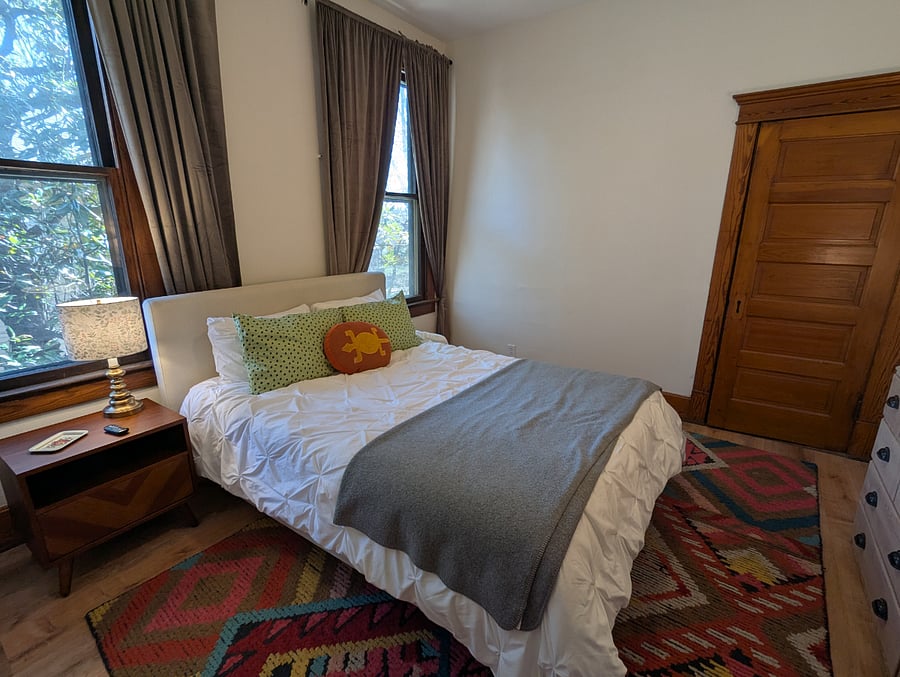 Furnished Finder property 380925_1 photo 16
