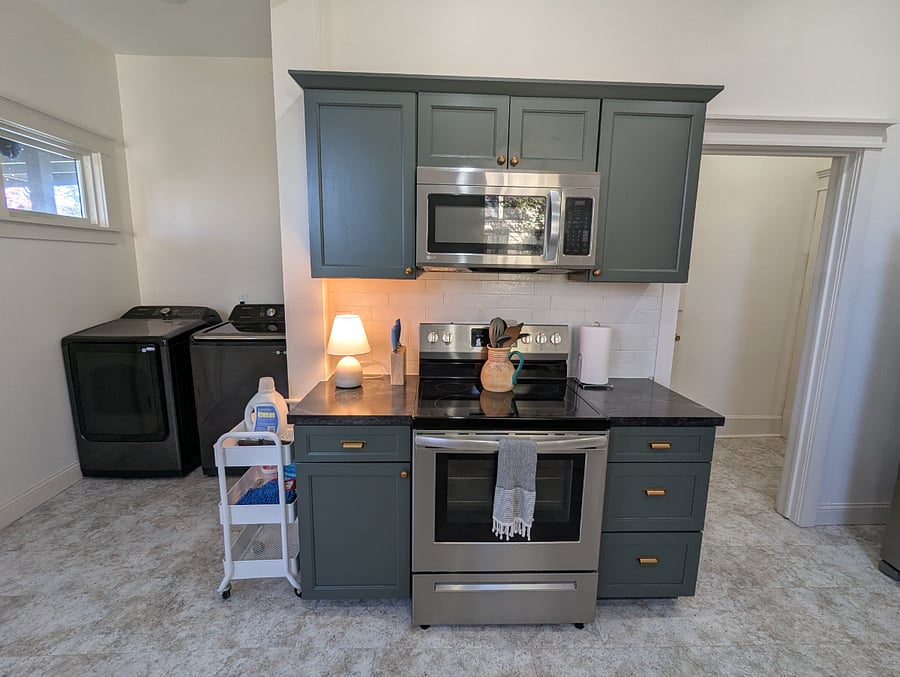 Furnished Finder property 380925_1 photo 25