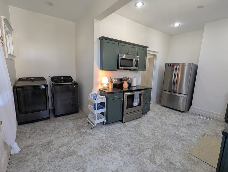 Furnished Finder property 380925_1 photo 27