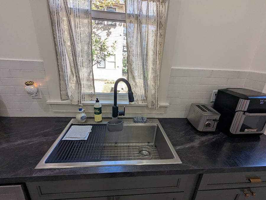 Furnished Finder property 380925_1 photo 26