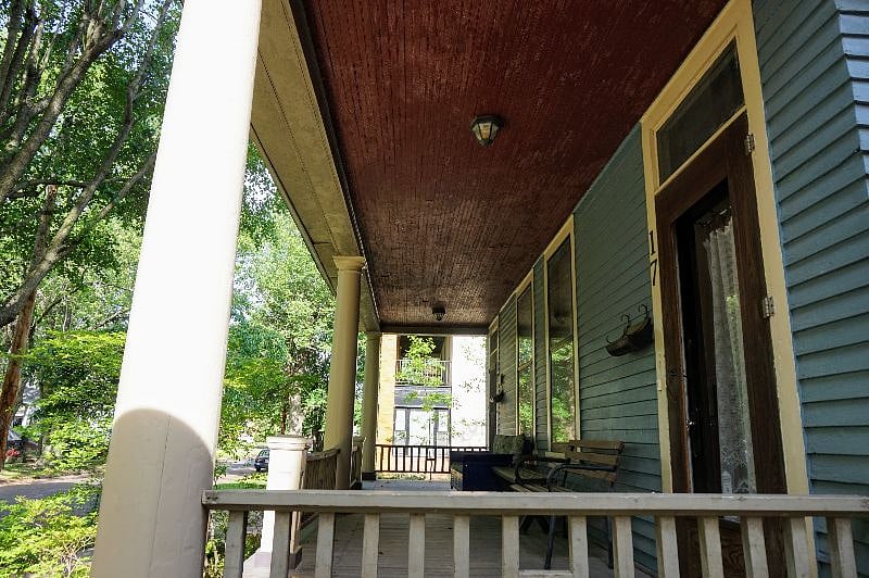 Furnished Finder property 380925_3 photo 3