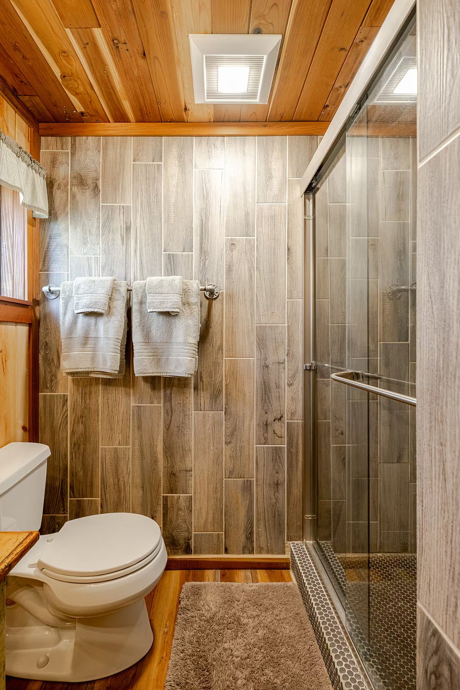Furnished Finder property 380932_1 photo 15