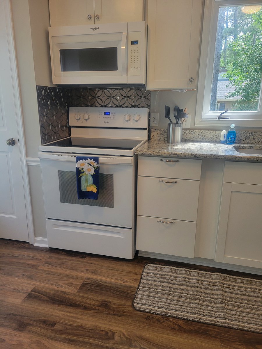 Furnished Finder property 380979_1 photo 4