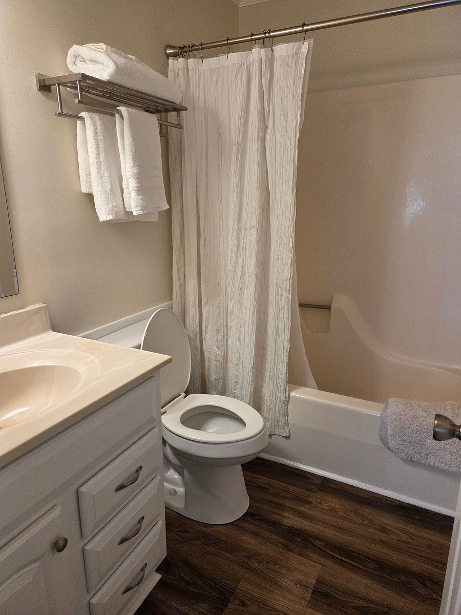 Furnished Finder property 380979_1 photo 14