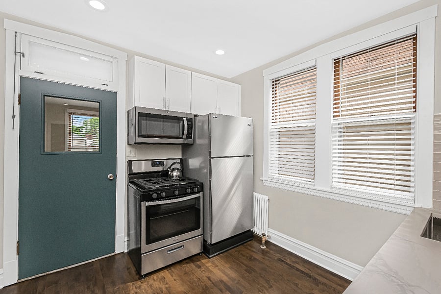 Furnished Finder property 380986_1 photo 6