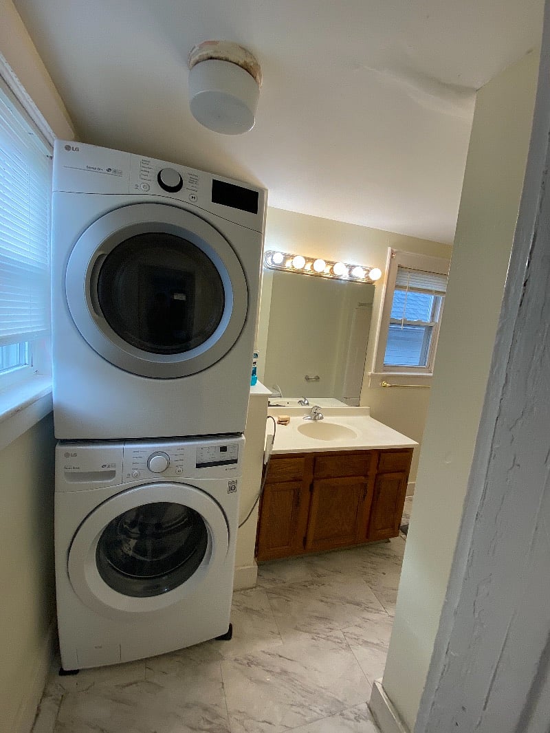 Furnished Finder property 380994_1 photo 8