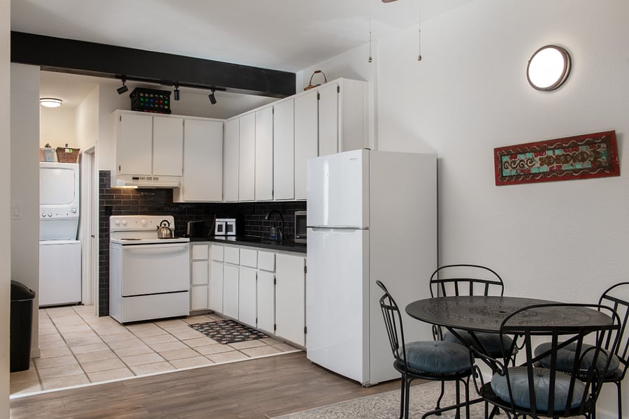 Furnished and Remodeled Waimea Town Center Apartment