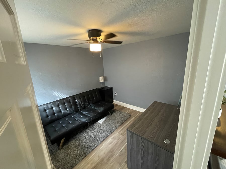 Furnished Finder property 381022_2 photo 3