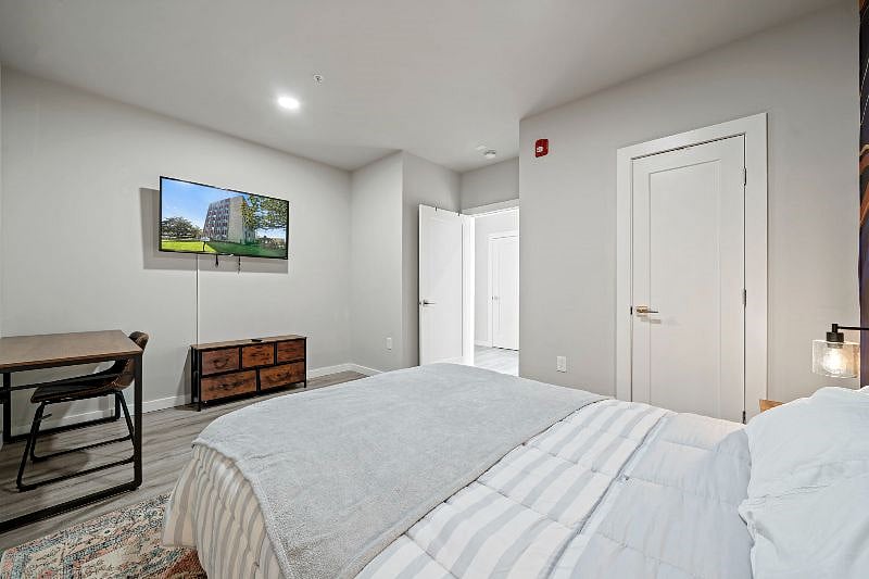Furnished Finder property 381062_1 photo 17