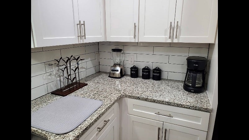 Furnished Finder property 381066_1 photo 11