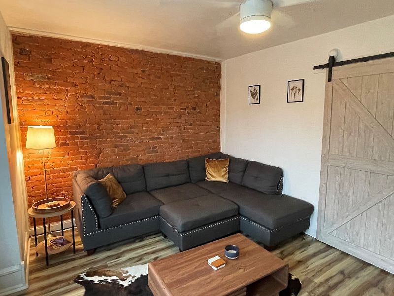 Furnished Finder property 381075_2 photo 20