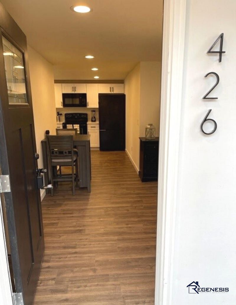 Furnished Finder property 381101_1 photo 3
