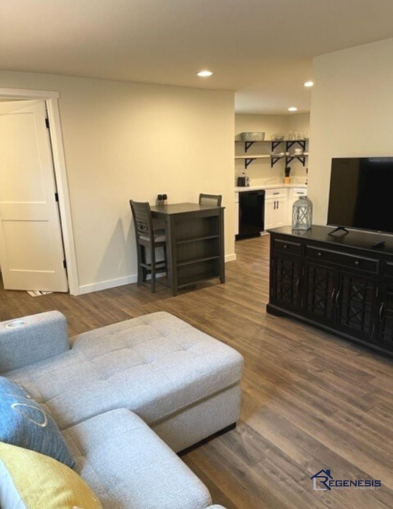 Furnished Finder property 381101_1 photo 11