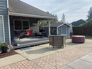 Furnished Finder property 381103_1 photo 14